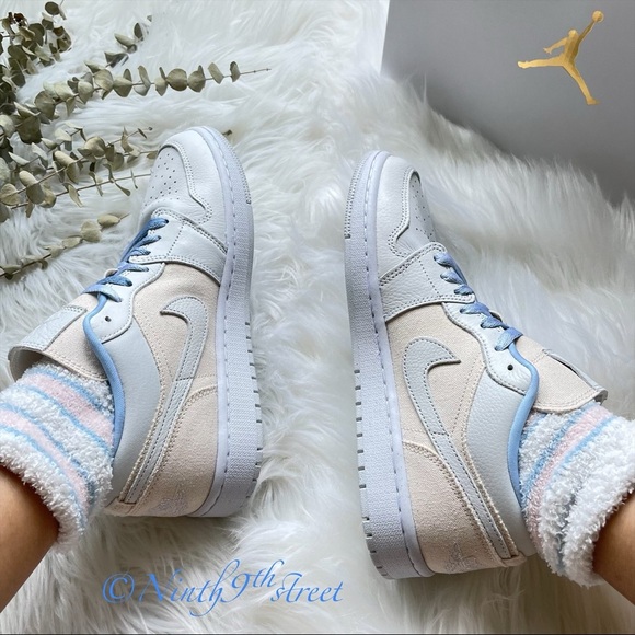 Nike Jordan 1 Low SE Iris Whisper Sail Worn Blue White Women's Shoe PRICE FIRM - Picture 5 of 16